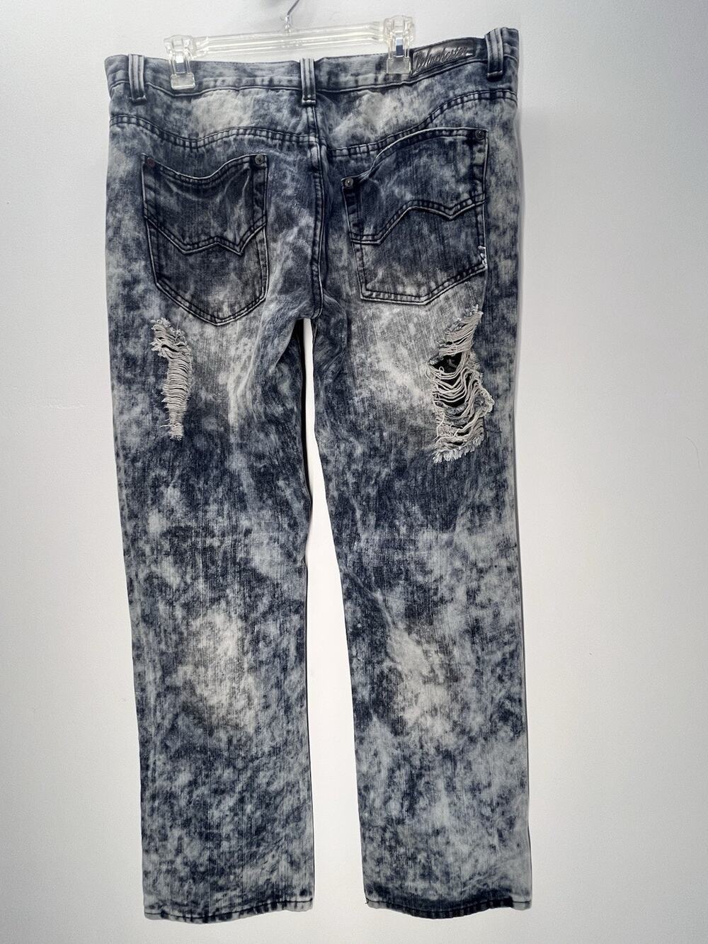 Winchester American Legend straight legged distressed jeans 38x32 Acid Washed